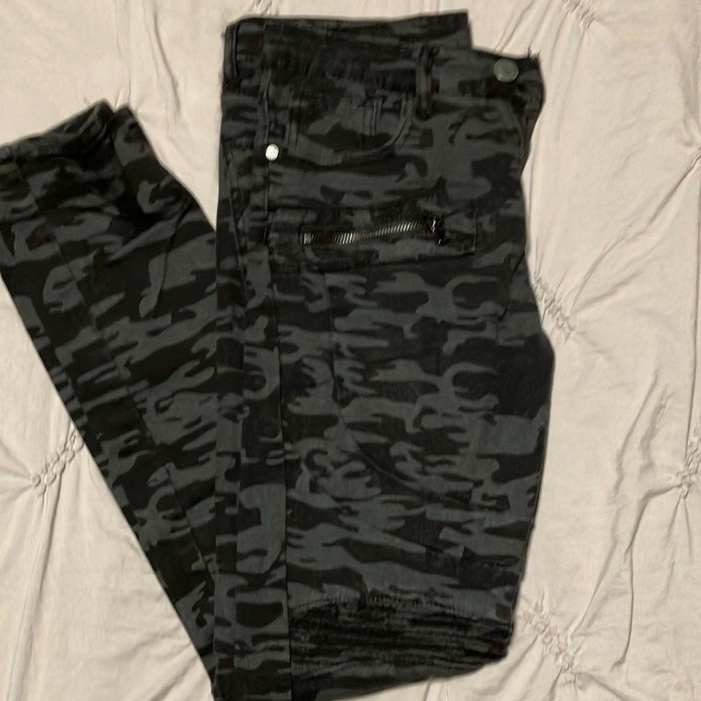 Skinny fit Camo jeans